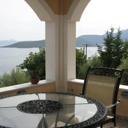 Villa Nies Ananda Sourpi